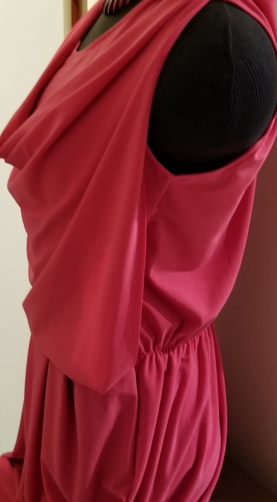 3/$20 Ladies super cute dress very flattering